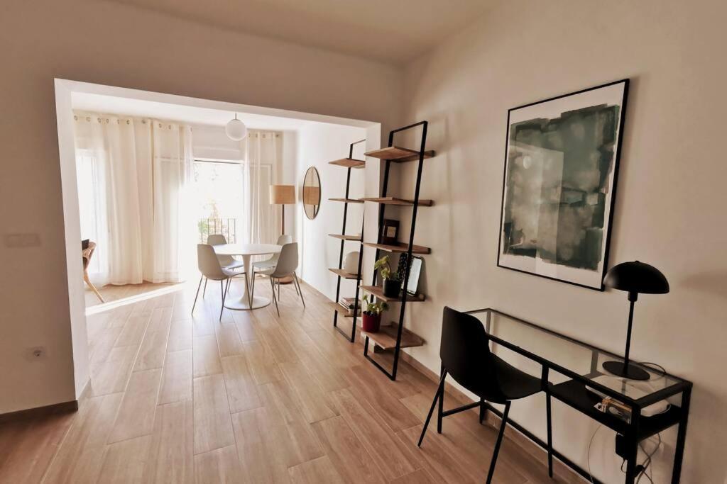 Bellavista Apartment *